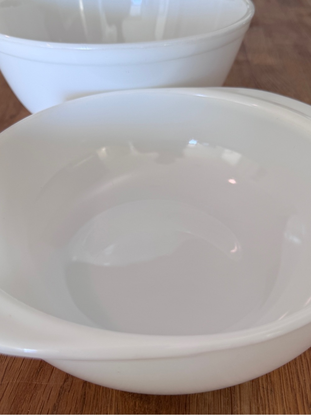 Set of 2 Milk Glass - vintage Pyrex mixing bowls 023 and 403